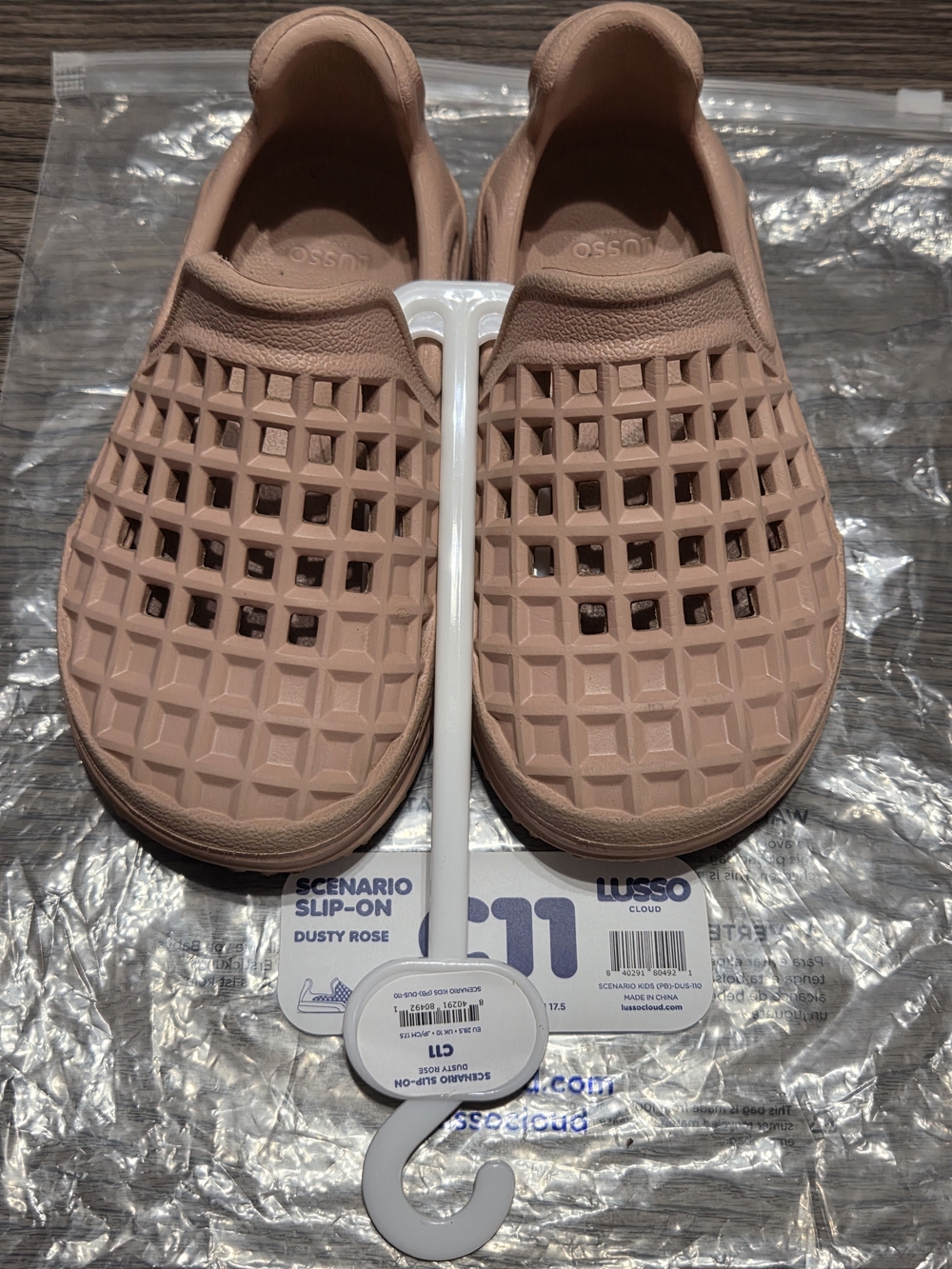 Lusso Kids 'Scenario' Slip-On Shoes in Dusty Rose